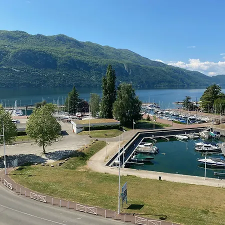 Logis & Marina D'adelphia Szálloda 4*
