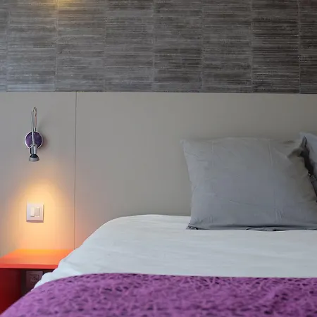 Logis & Marina D'adelphia Aix-les-Bains