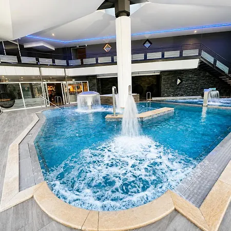 Logis & Marina D'adelphia Szálloda 4*