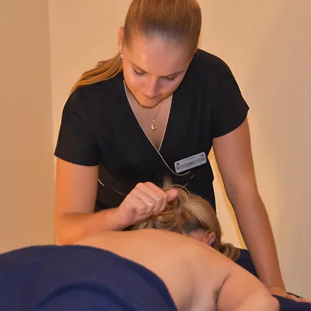 & Marina D'adelphia Hotel Aix-les-Bains