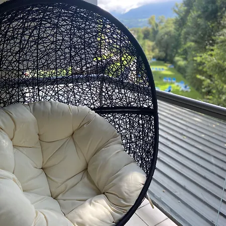 Logis & Marina D'adelphia Aix-les-Bains