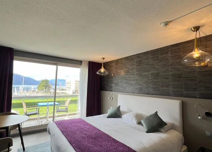 & Marina D'adelphia Hotel 4*