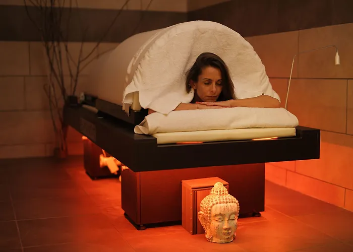 & Marina D'adelphia 4*