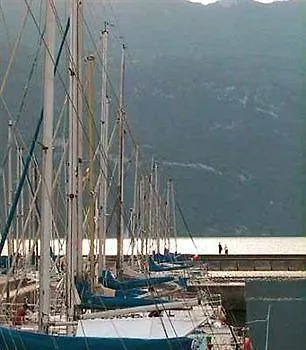 & Marina D'adelphia מלון 4*