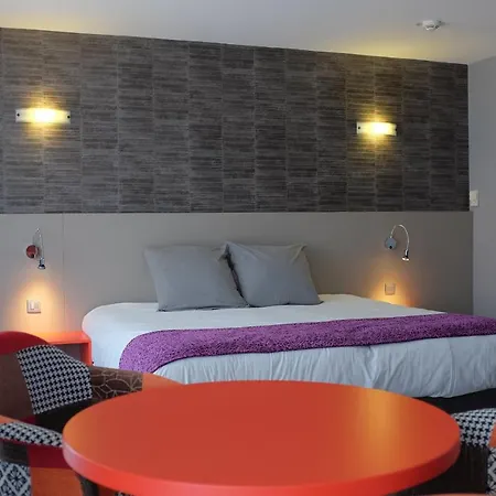 & Marina D'adelphia 4* Aix-les-Bains